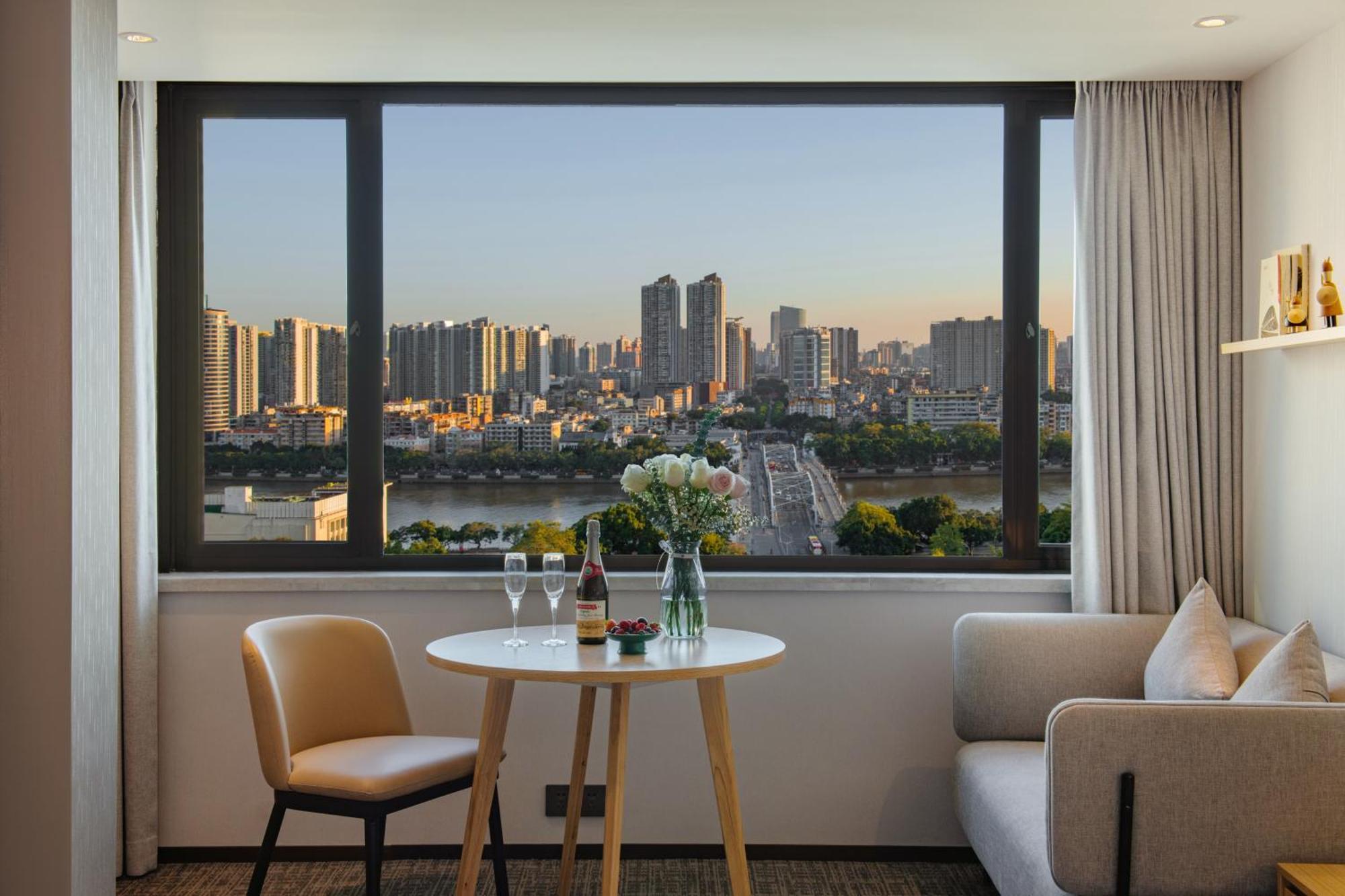 Guangzhou Hotel - Free Shuttle Bus To Exhibition Center During Canton Fair Period Zewnętrze zdjęcie